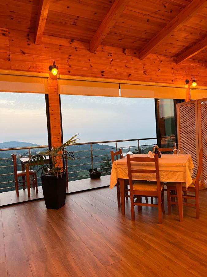 Restorant Hotel Xheni Shetaj المظهر الخارجي الصورة