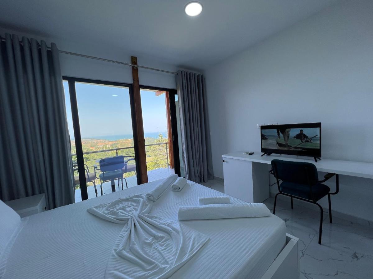 Restorant Hotel Xheni Shetaj المظهر الخارجي الصورة